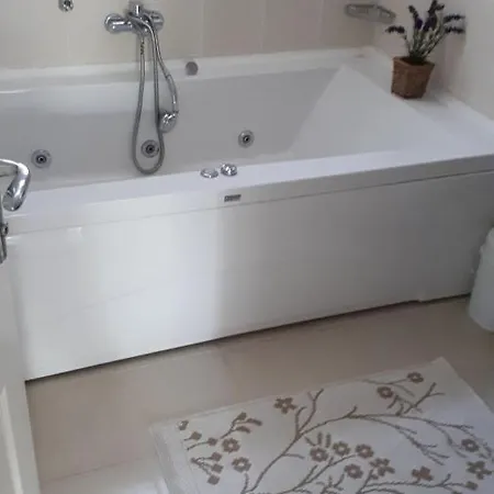 アパート Gorgeous 2 Bed Private Ground Floor *